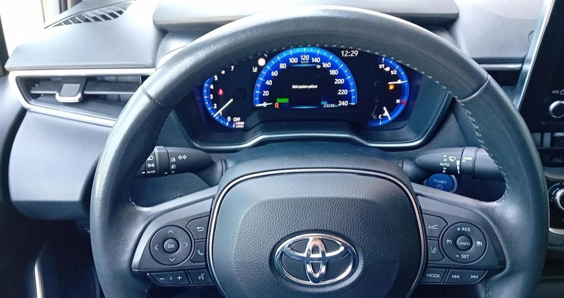 Toyota Corolla cena 109900 przebieg: 23246, rok produkcji 2022 z Ostroróg małe 172